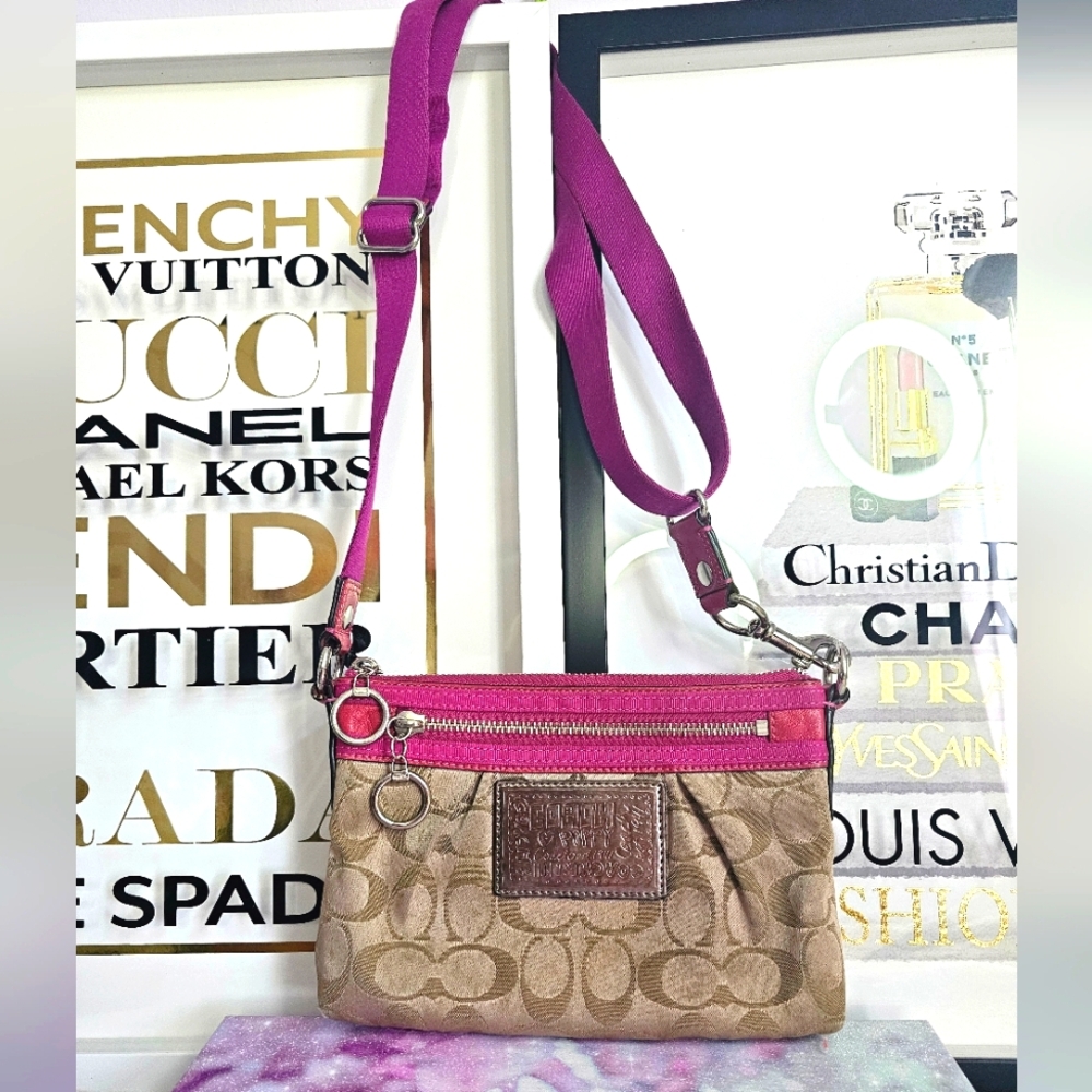 Coach Poppy Signature Pink and Tan Small Crossbody Bag-GUC